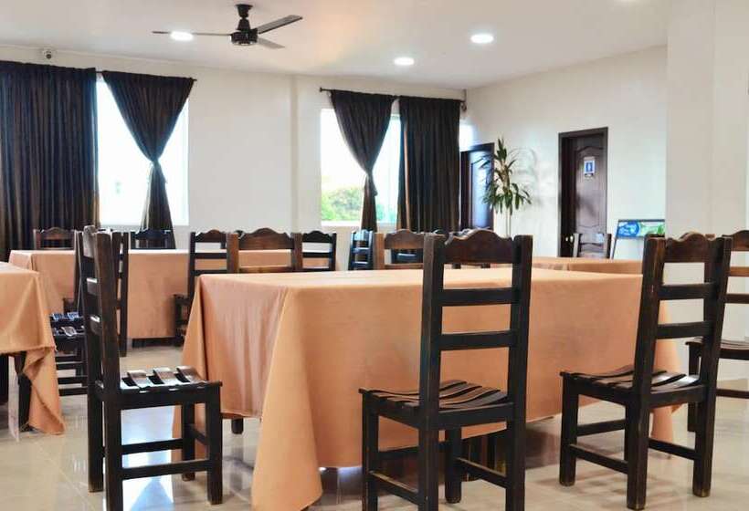 Отель Diamante Real Cienaga