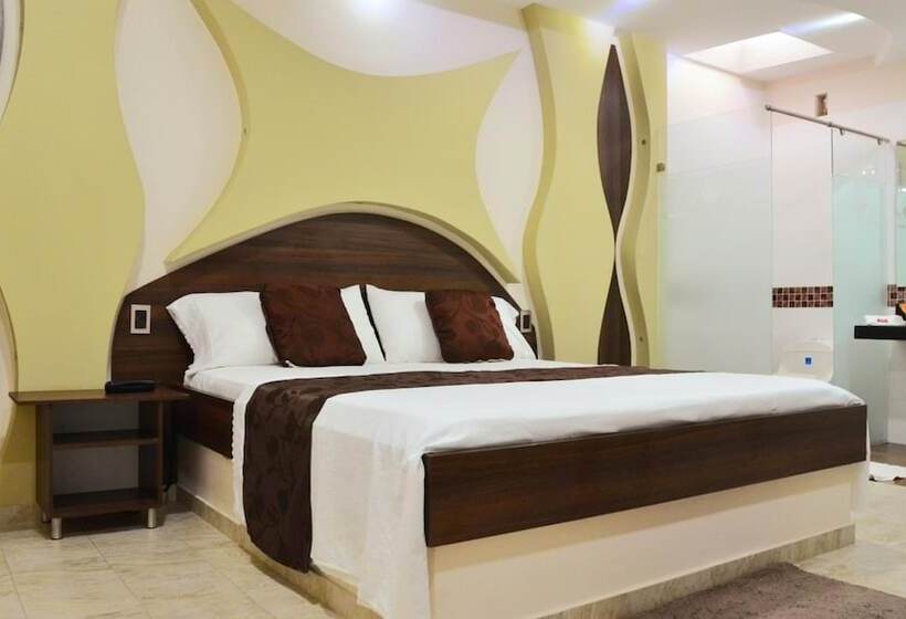 Отель Diamante Real Cienaga