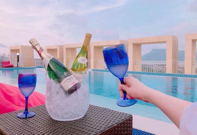 Отель Golden Tulip Jeju Seongsan