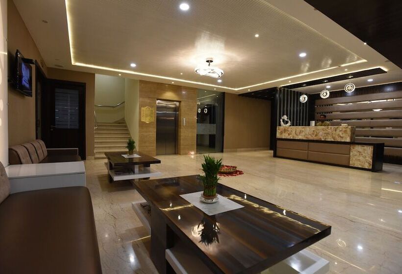 ホテル Grand Rajputana