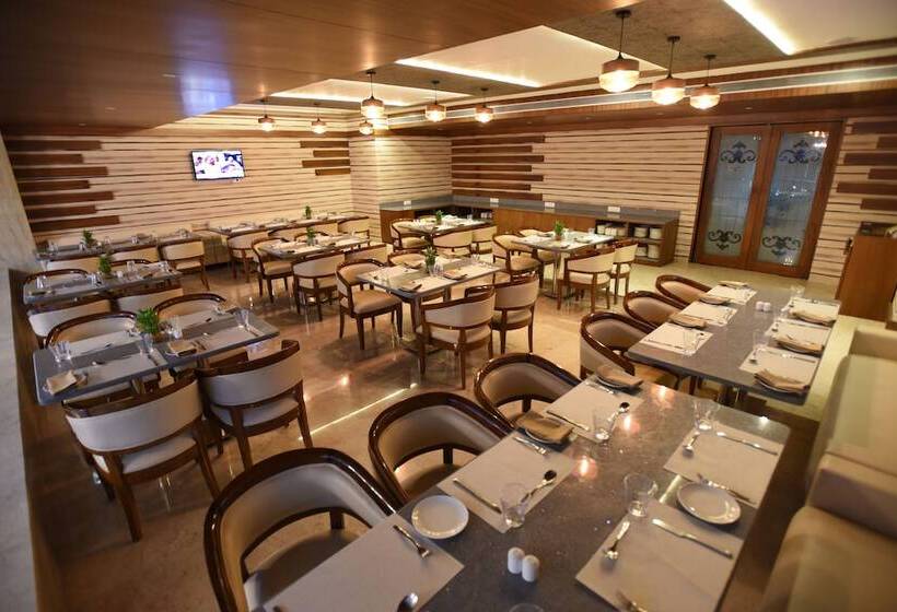 فندق Grand Rajputana