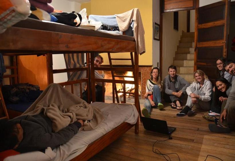 فندق Hostel Picus