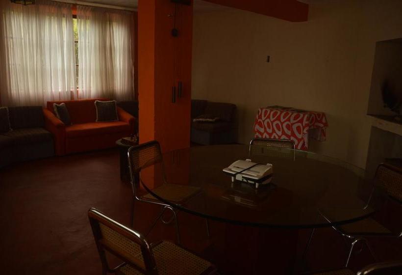 فندق Hostel Picus