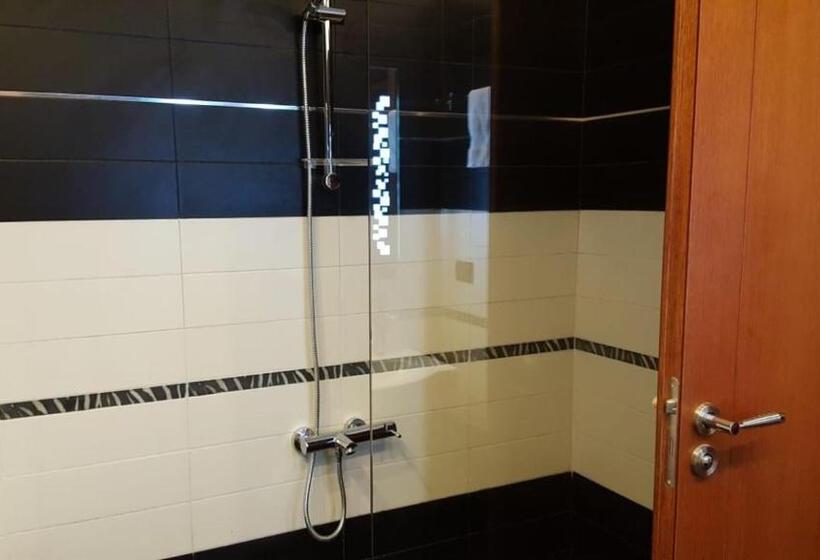 בית מלון כפרי Icon