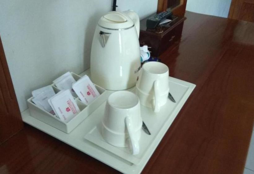 Отель Nusantara