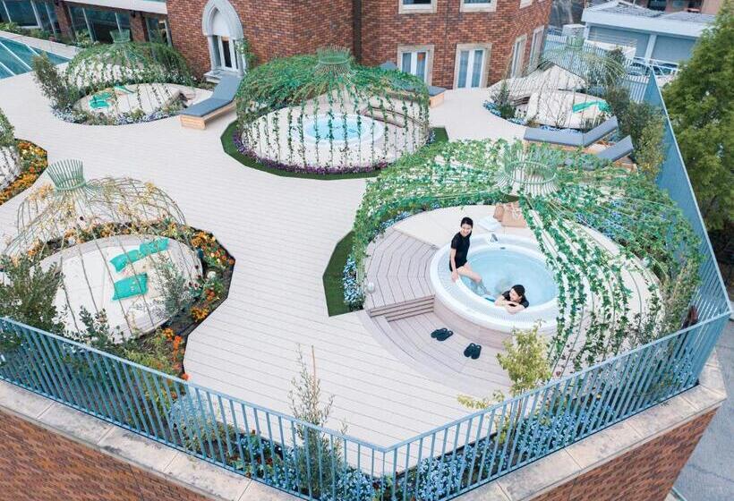 Royal Chester Nagasaki Hotel&retreat