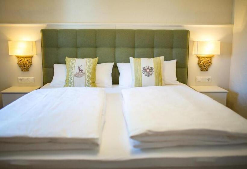 فندق Schlosstaverne