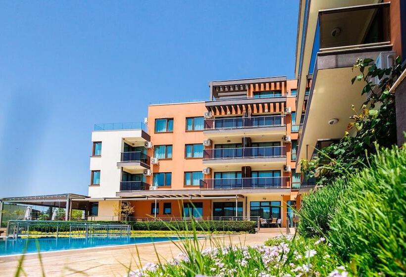 בית מלון כפרי St. Panteleimon Beach