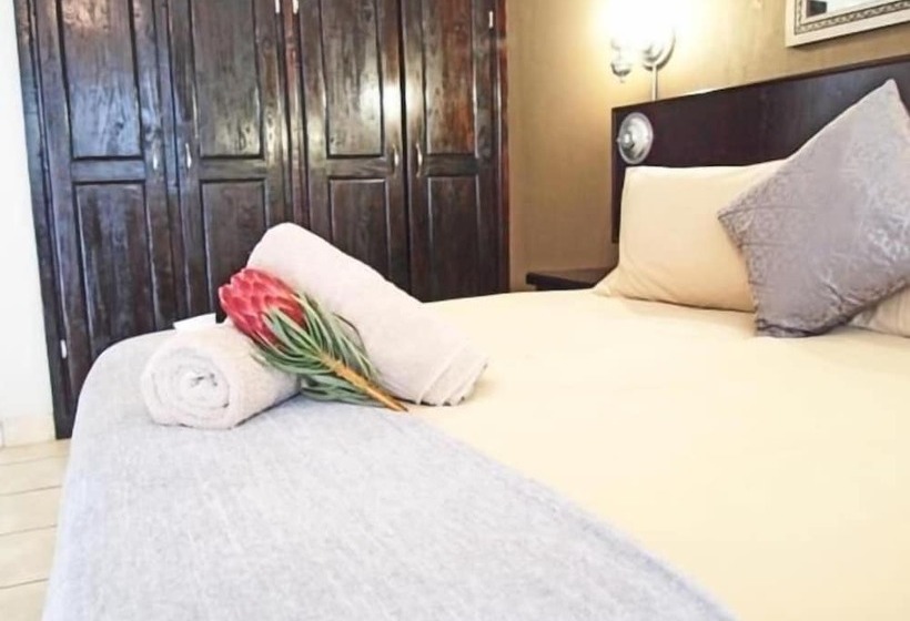 בית מלון כפרי Travel Lodge Sabie