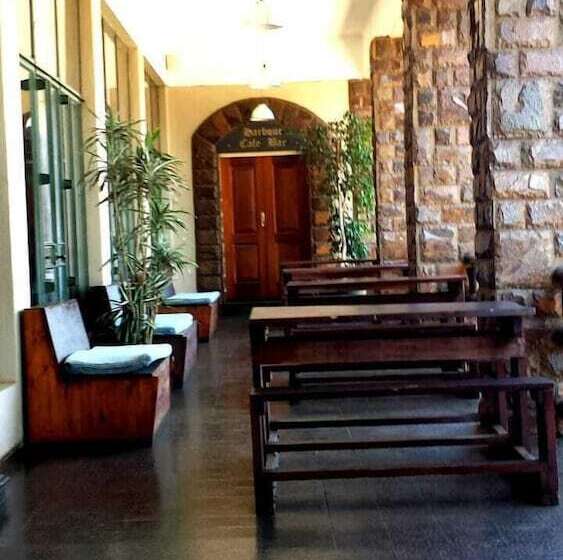 בית מלון כפרי Travel Lodge Sabie