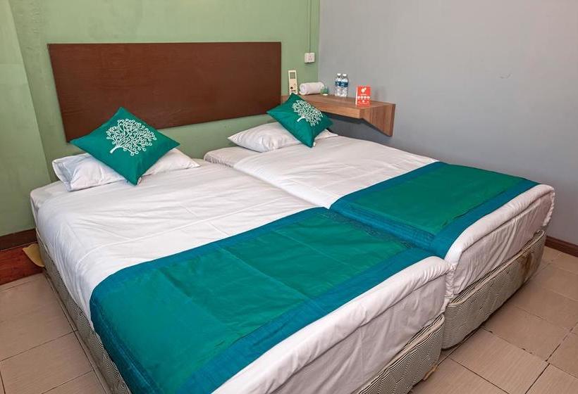 ホテル Zen Rooms Basic Star City Complex