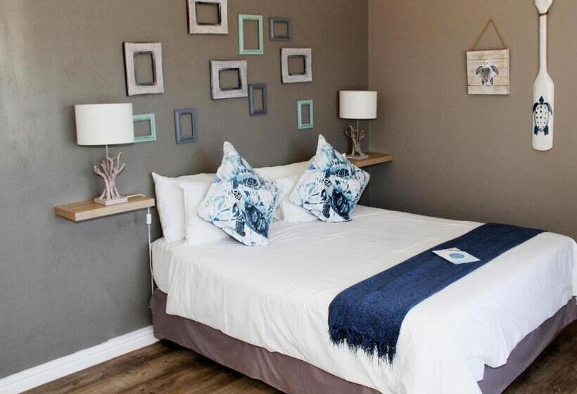 Nine On Uys Street B & B