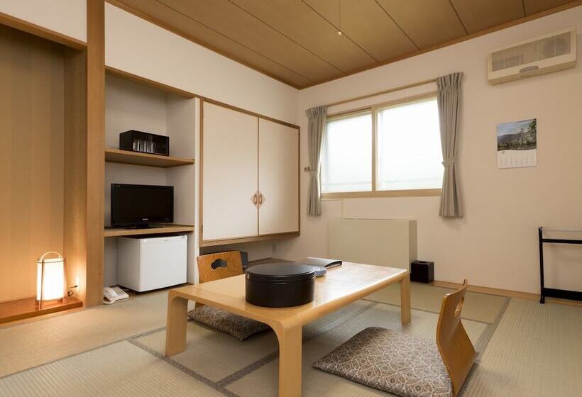 ريوكان Shiobetsu Tsurutsuru Onsen