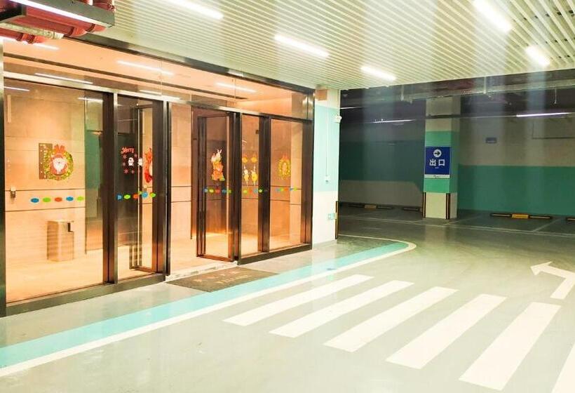 南宁安吉希尔顿欢朋酒店