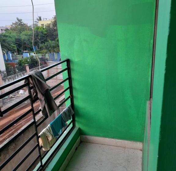 ユースホステル Abc Stay Suryalok Building