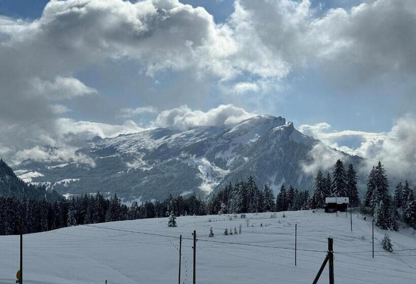 הוסטל Alprestaurant Stäldeli