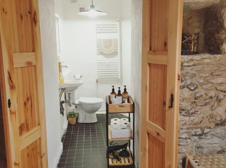 فندق صغير La Julita