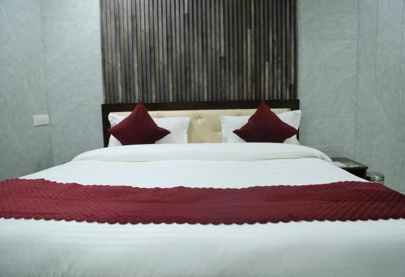 Bed and Breakfast Sundarvan Cafe N Retreat