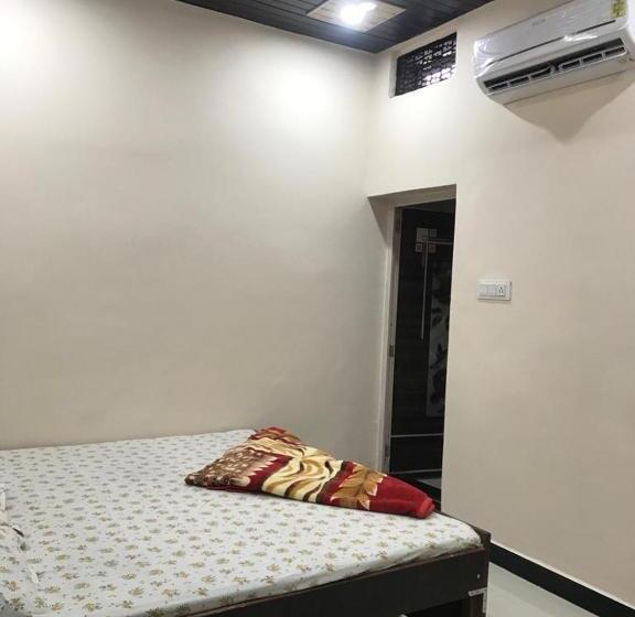 민박 Vaidehi Homestay