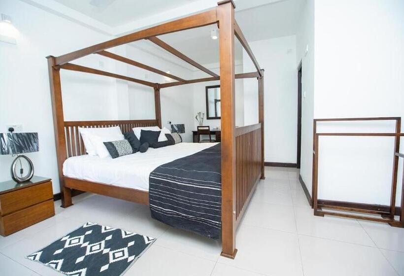 Bed and Breakfast Villa Oceana Hikkaduwa