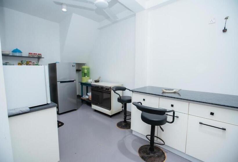 Bed and Breakfast Villa Oceana Hikkaduwa