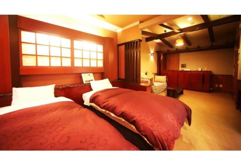 Business Hotel Green Road   Vacation Stay 45117v