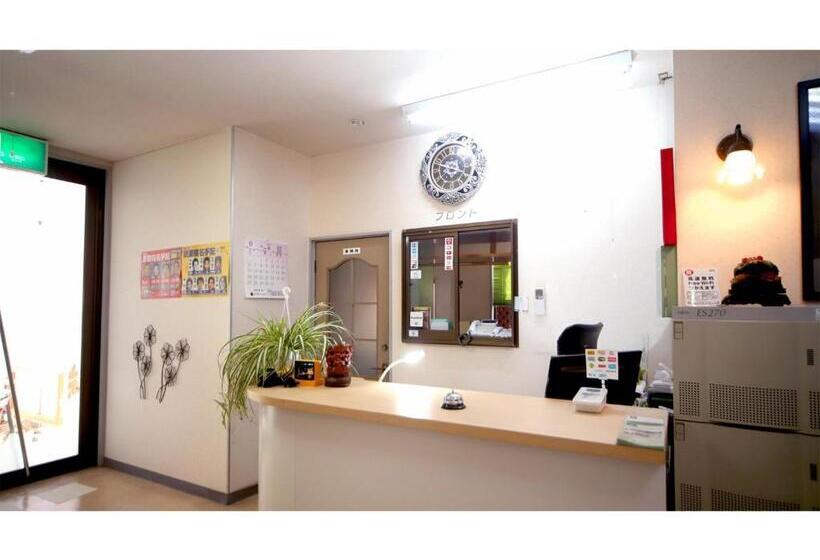 Business Hotel Green Road   Vacation Stay 76902v