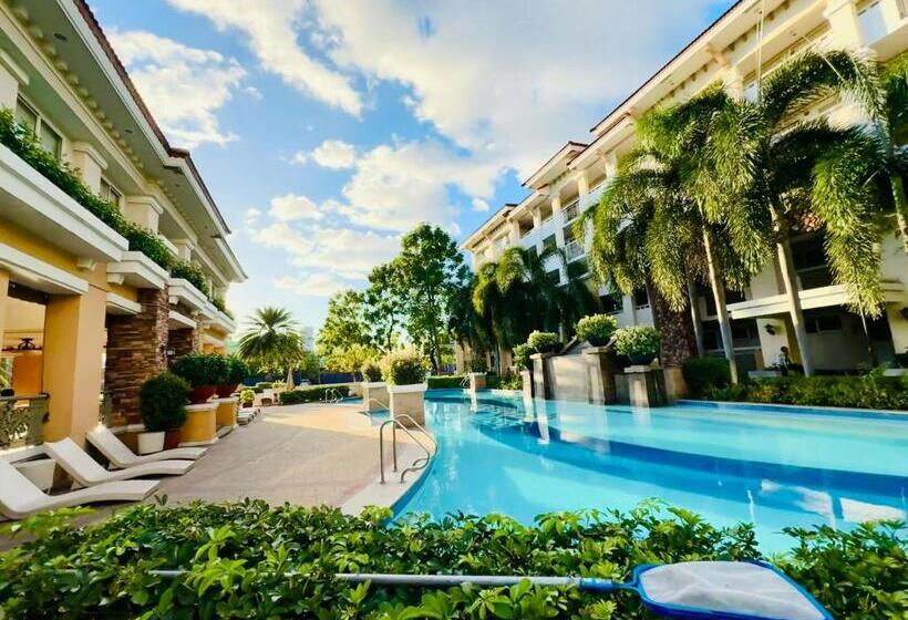 Feels Like Homie Staycation