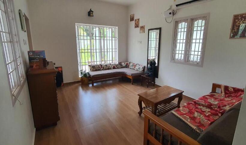 Flash3 Beach Resort Ecr