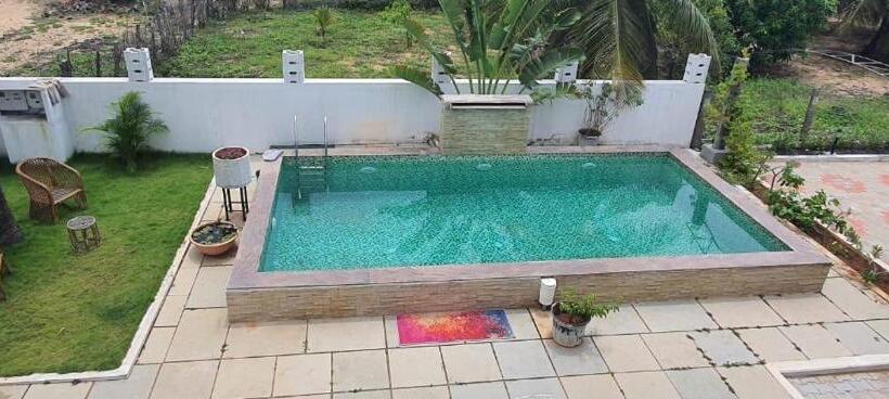 Flash3 Beach Resort Ecr