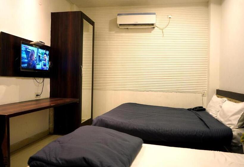 酒店 Bal Residency 120 Mt Golden Temple