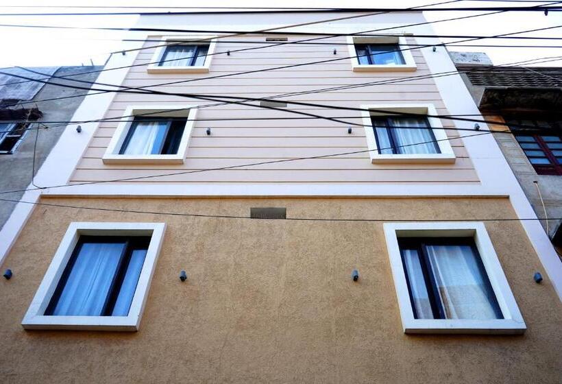 酒店 Bal Residency 120 Mt Golden Temple