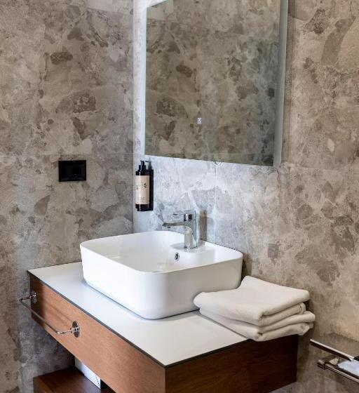 فندق Bolt Boutique