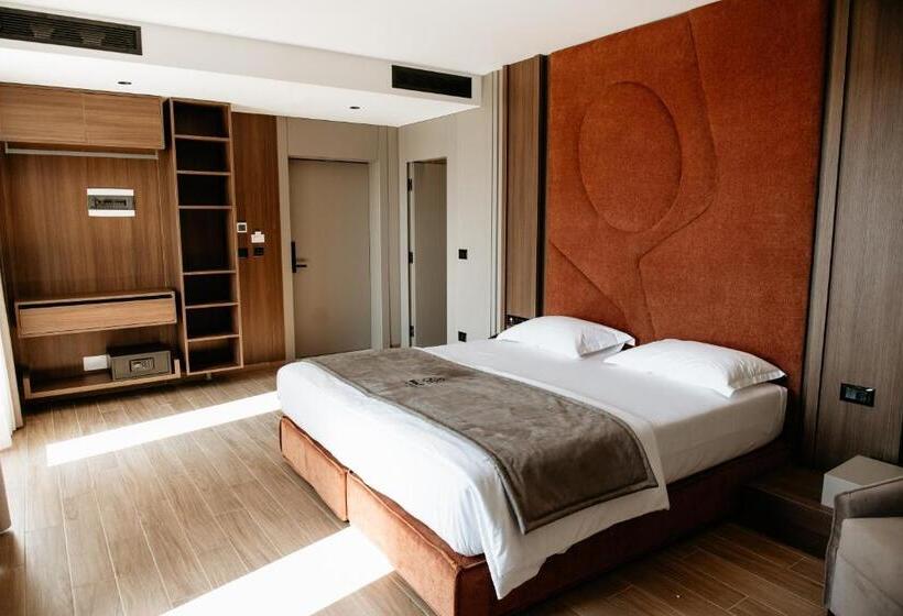 فندق Bolt Boutique