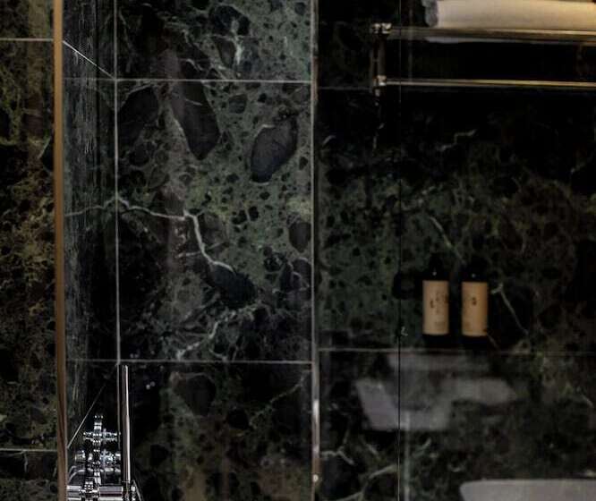 فندق Bolt Boutique