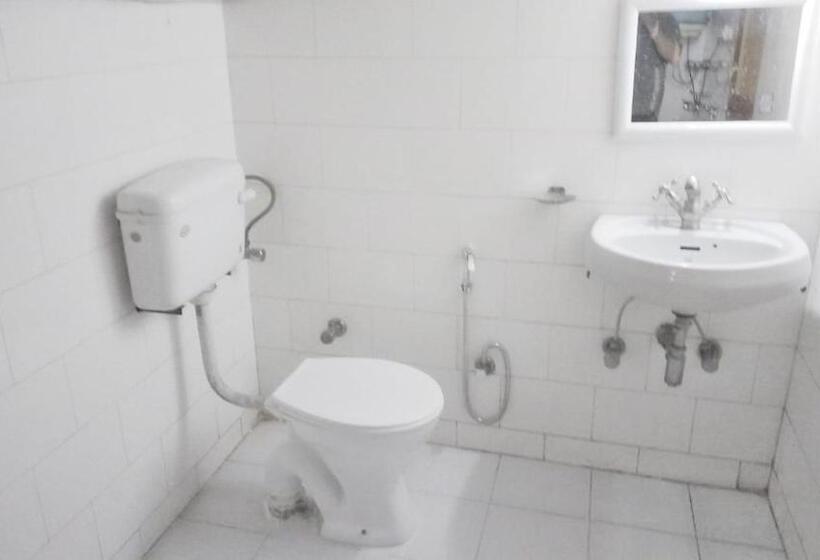 فندق Gilbert Mountain View