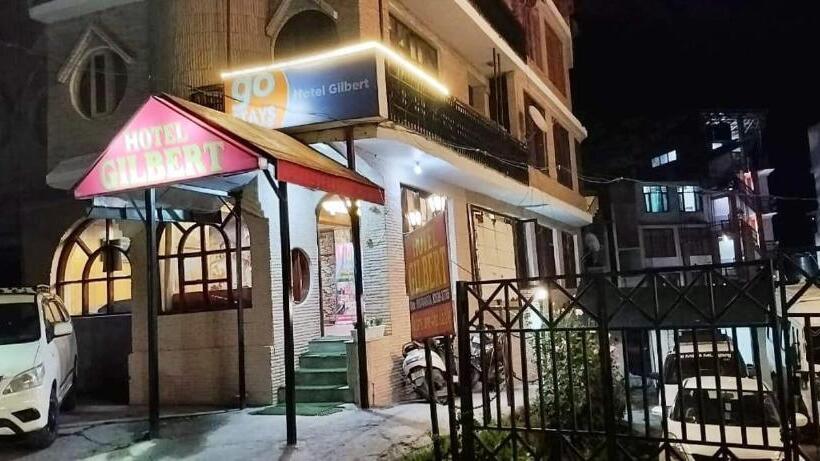 فندق Gilbert Mountain View