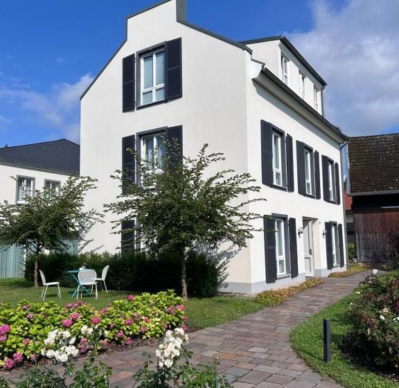 Отель Julias Gästehaus