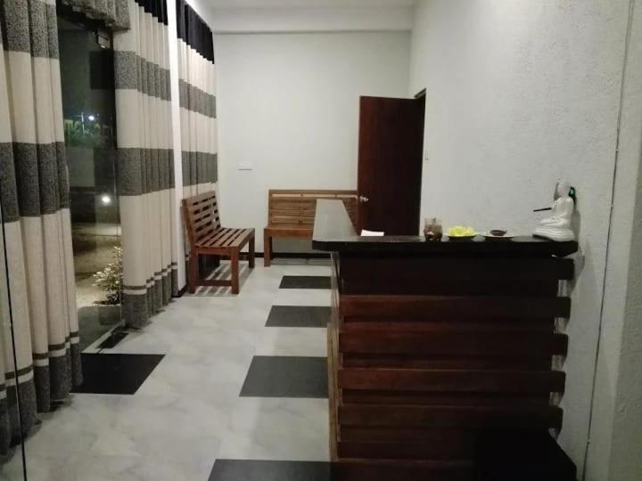 Отель Nightingale Inn