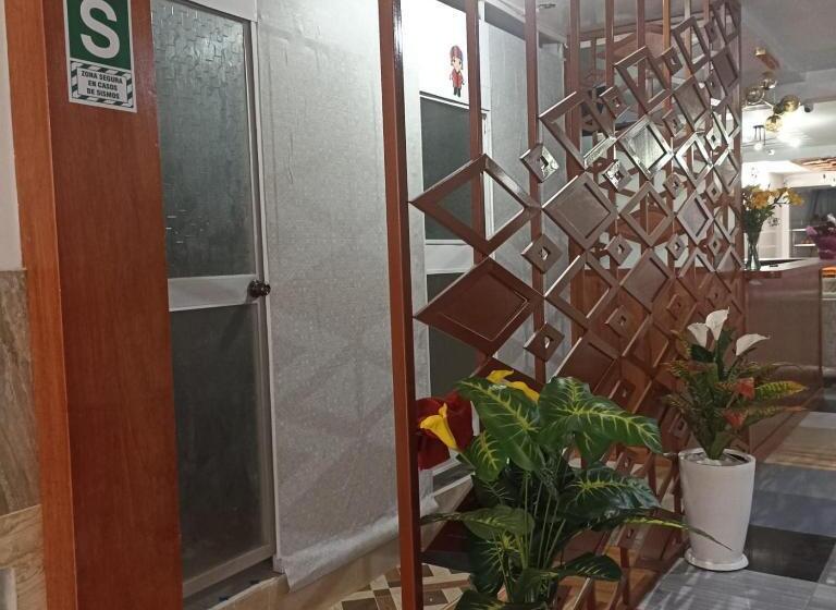 Отель Nueva Vista