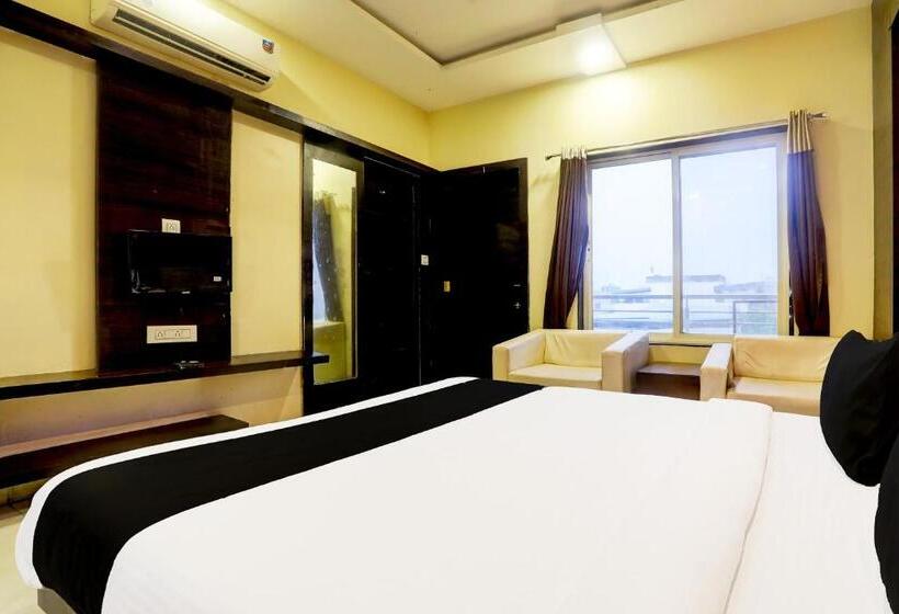 호텔 O Badridham Nagar Ab Road