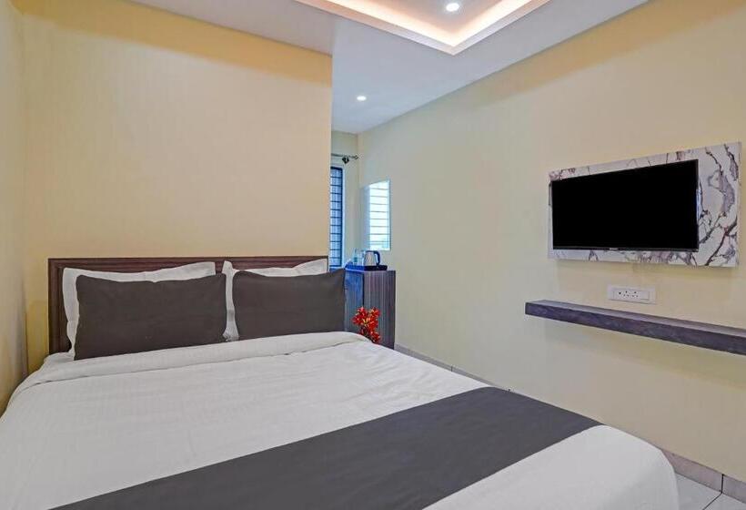 בית מלון כפרי Oyo Sri Sai Lodge