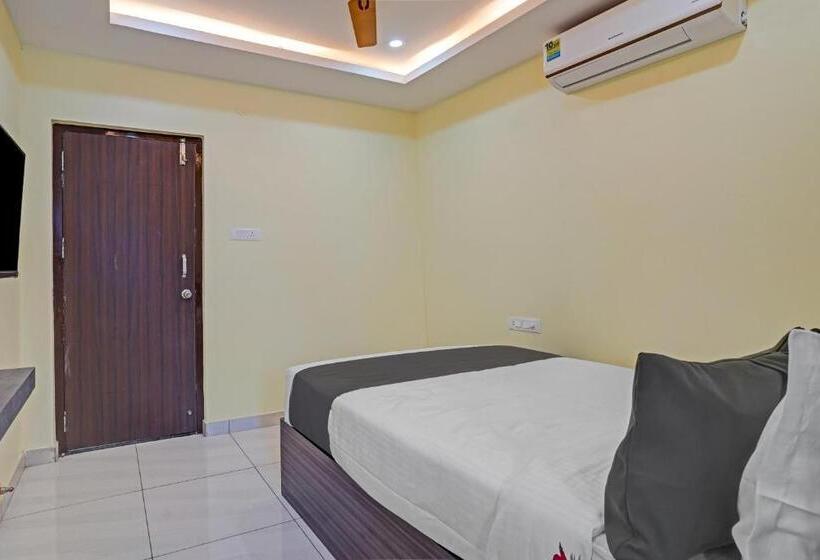 בית מלון כפרי Oyo Sri Sai Lodge