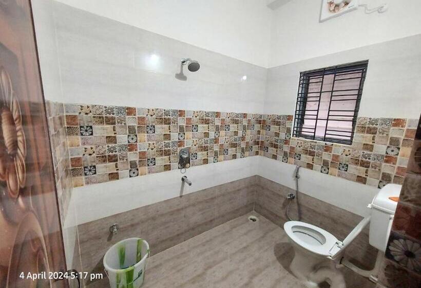 ホテル Oyo Unwind Homestay