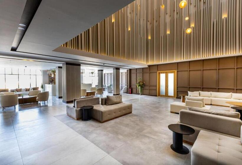 Отель Paradisos