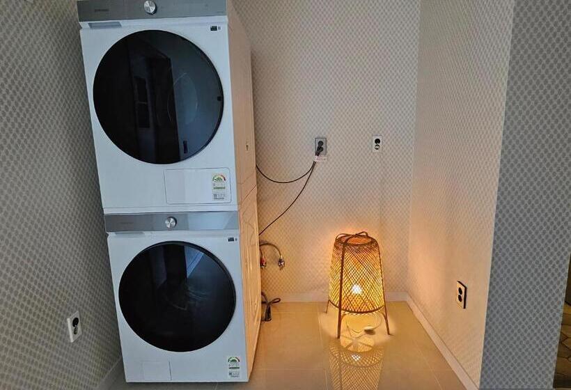 בית מלון כפרי Red Hat Snail