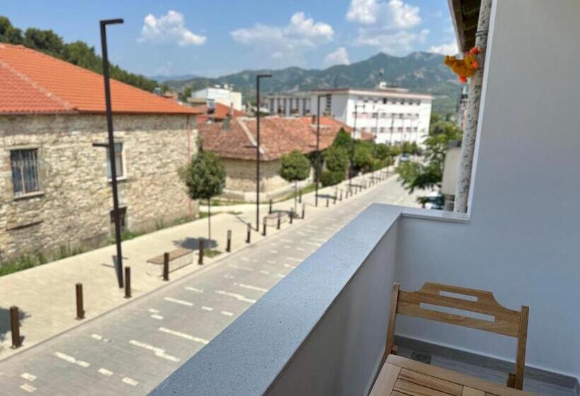 בית מלון כפרי Serenity Rooms