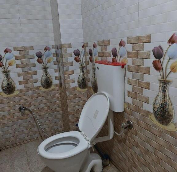 فندق Shyam Sarover And Restaurant