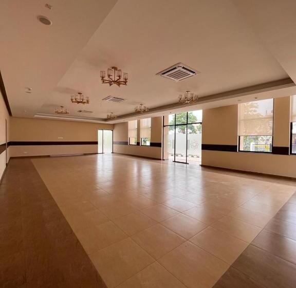 ホテル Tdi Club Retreat Sector 110