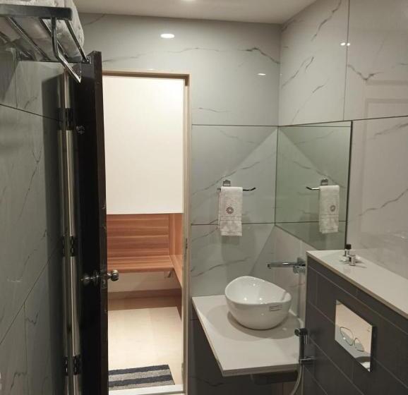 בית מלון כפרי Veesons Executive